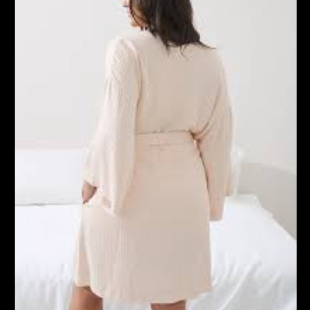 Soma Restore Robe NWT - Picture 2 of 5